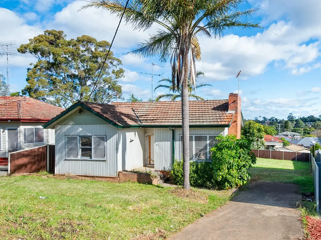 Campbelltown 2Moenga Endless Potential on a Generous 758.8m² Parcel