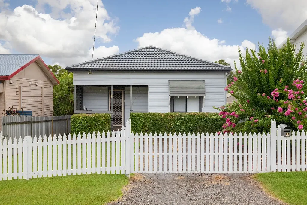 8A Bonarius Street, Edgeworth, NSW 2285