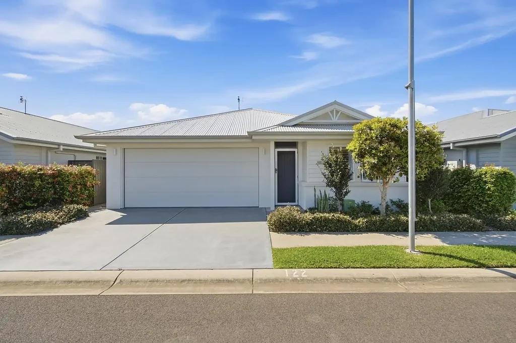 Woolgoolga 3Phòng ngủ Designer Living, Outdoor Kitchen