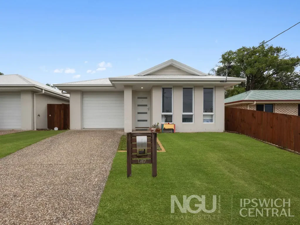 Brassall 3침실 MODERN STANDALONE HOME OFFERING LOW-MAINTENANCE LIVING!