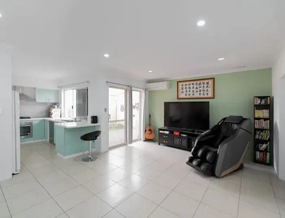 101B Ravenswood Drive, Westminster, North East Perth, 3部屋, 2バスルーム, House