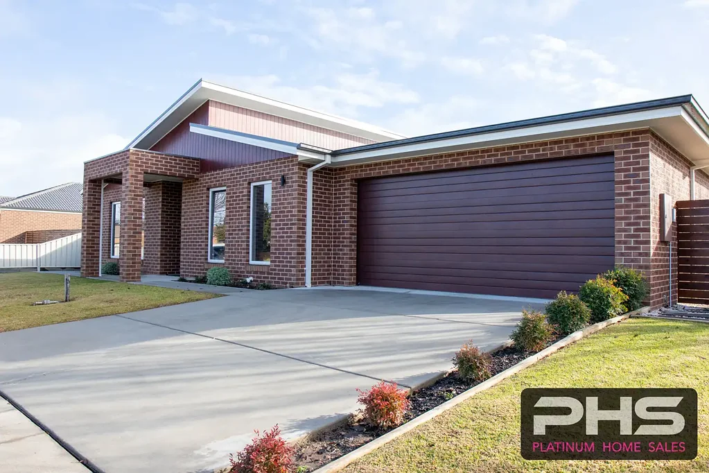 11 Redgum Drive, Kerang, VIC 3579