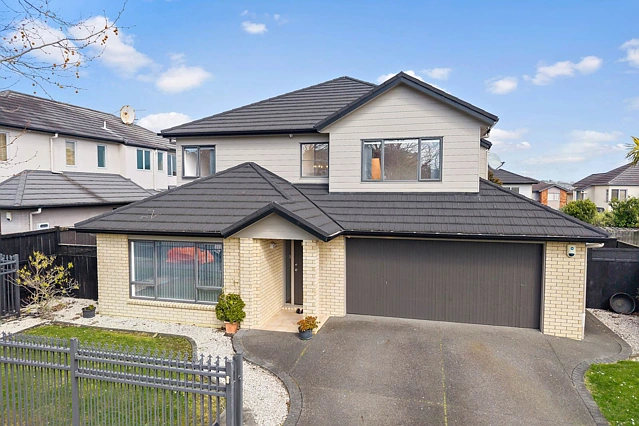 89 Baverstock Road, Flat Bush, Manukau City