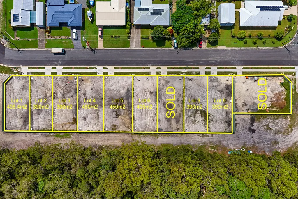 Tin Can Bay ONLY TWO LOTS REMAINING!!!
