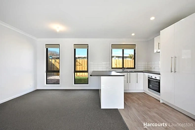 18/16 Barton Street, Mowbray, TAS 7248, 2 Bedrooms, 1 Bathrooms, House