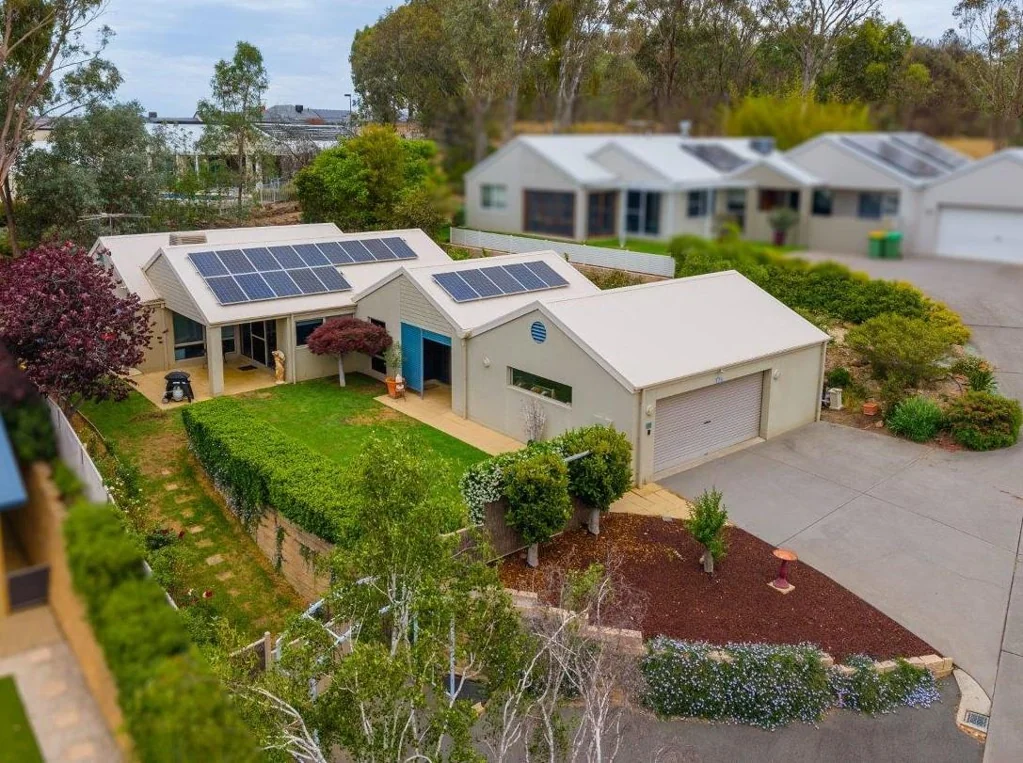 17B Florence Crescent, West Albury, NSW 2640
