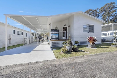 South Kempsey 2房  Spacious & Low Maintenance Living in a Peaceful Village Setting