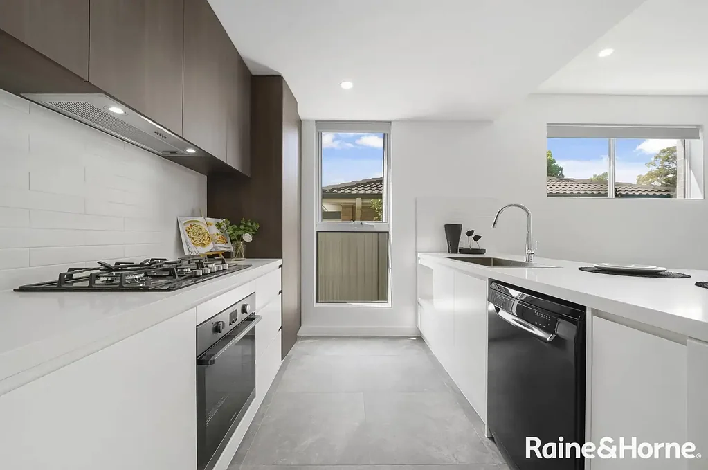 8A Jacana Place, Ingleburn, NSW 2565