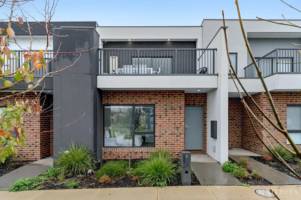 Tarneit 3침실 Park-Facing Perfection: Modern Double-Storey Living & Entertaining