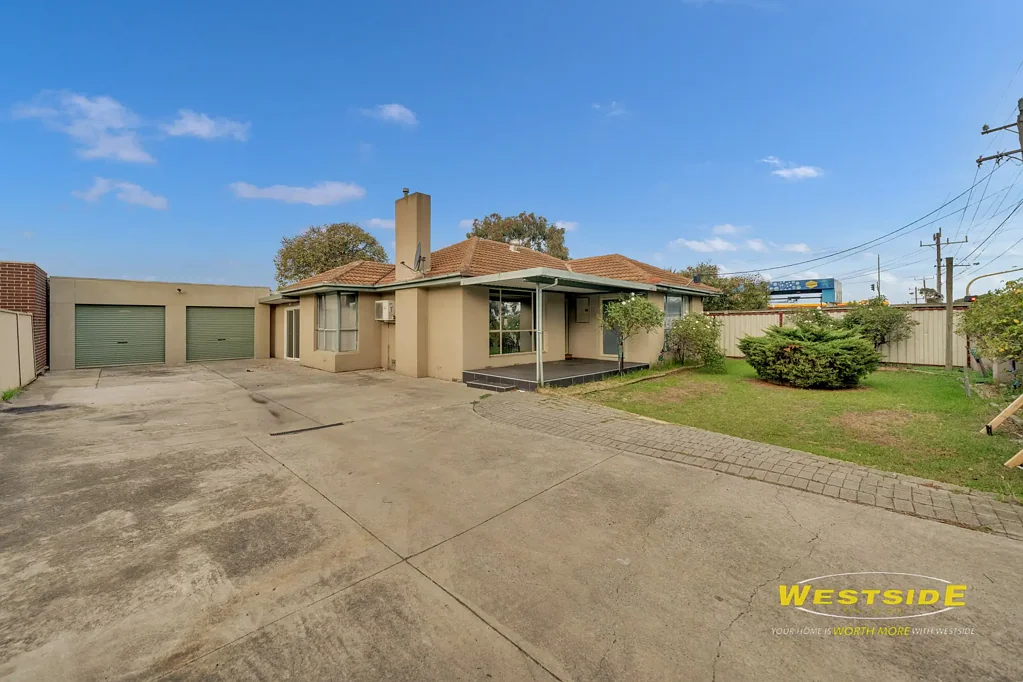 Versatile Warehouse with Office Space – Prime Main Road Exposure