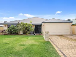 16 Highcliffe Circle, Lakelands