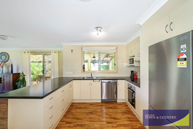 3 NETHERTON PARK AV, ARMIDALE NSW 2350, 0 غرف, 0 حمامات, House