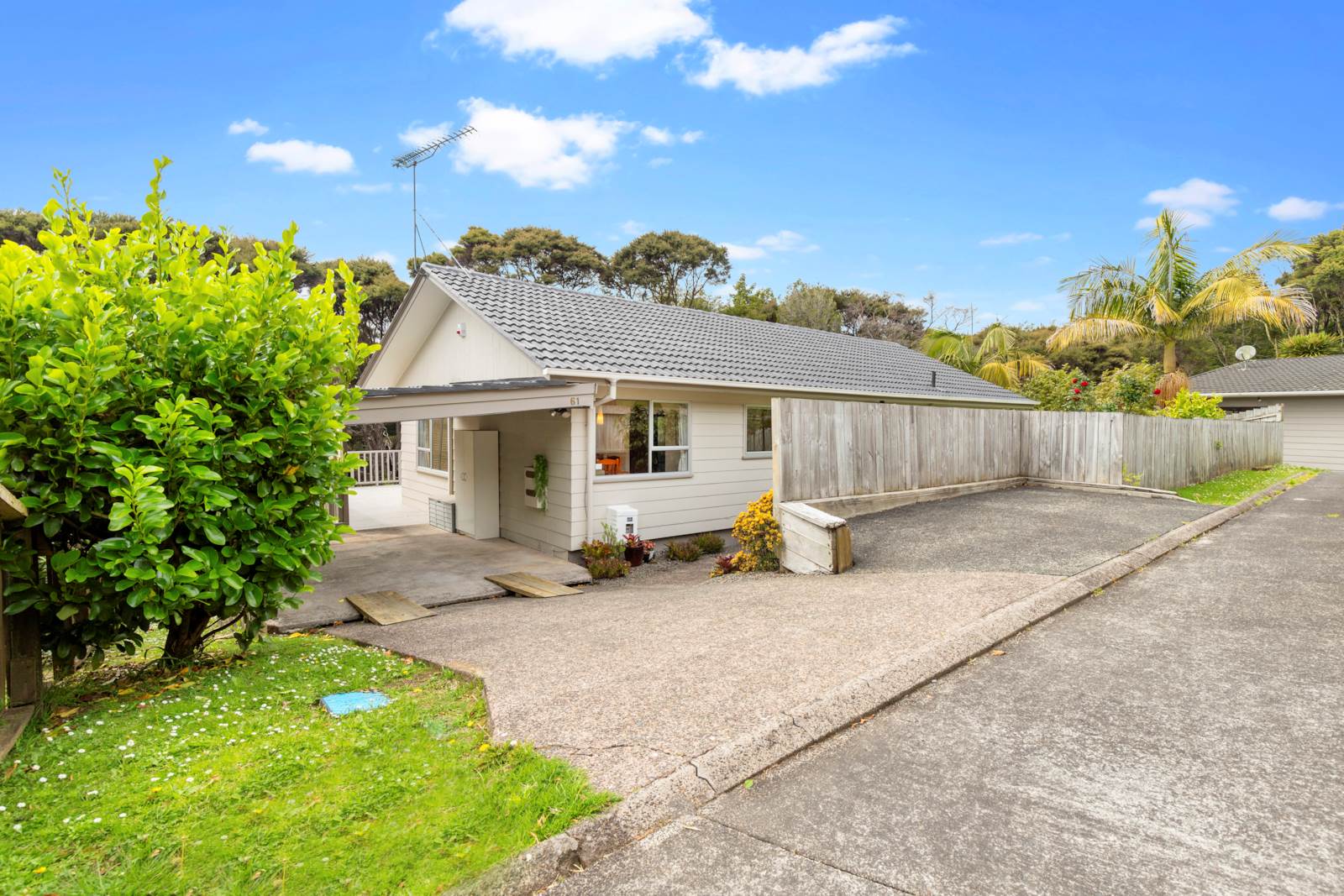 61 Lynn Road, Bayview, Auckland - North Shore, 3房, 1浴, House