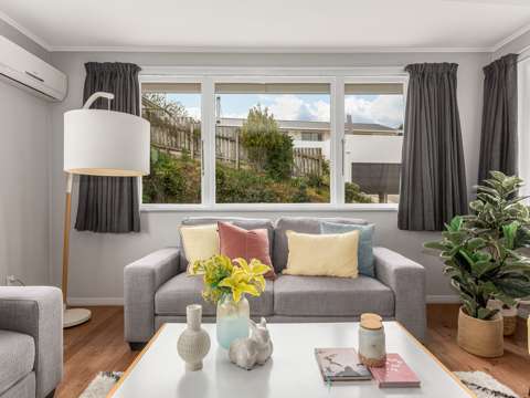 Titahi Bay 3房  Vendors Demand a SOLD sign - BEO $580,000