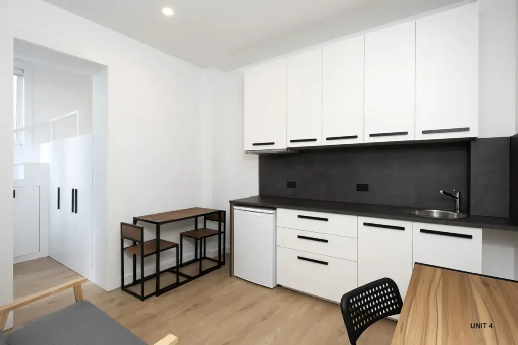 Weekly rent plus bills