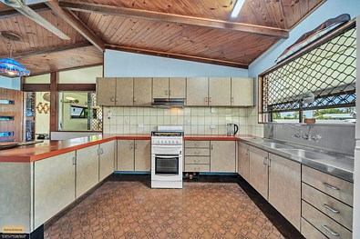 21 JODRELL ST, WEBB QLD 4860, 0 Schlafzimmer, 0 Badezimmer, House