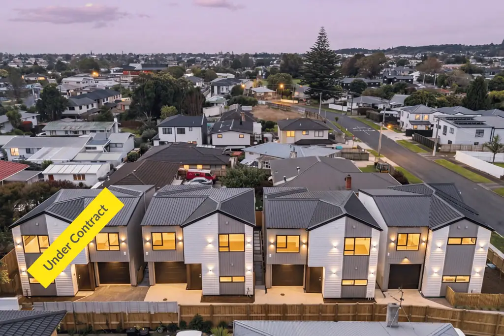 Manurewa 5બેડરૂમ Modern, space and quality, all in one!