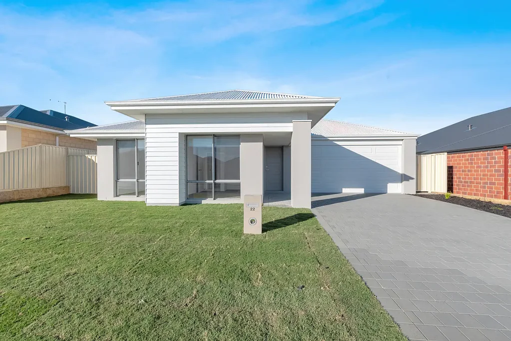 New build Four Bedroom Home in Dawesville