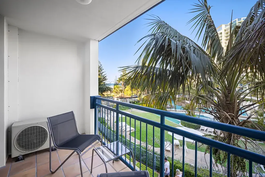 311-313/99 Griffith Street 'Calypso', Coolangatta, QLD 4225
