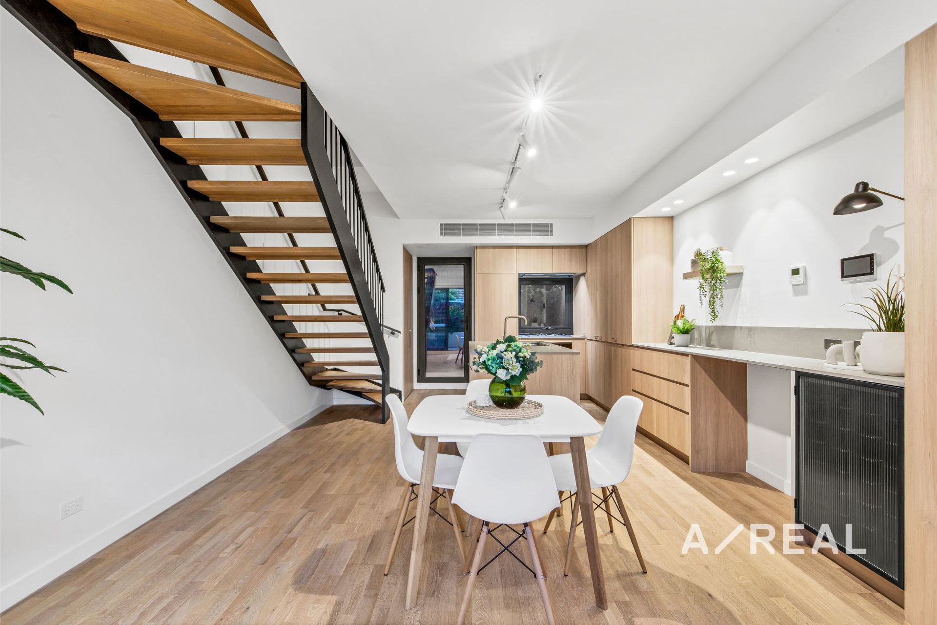 UNIT 7 225 WILLIAMS RD, SOUTH YARRA VIC 3141, 0 Schlafzimmer, 0 Badezimmer, Townhouse