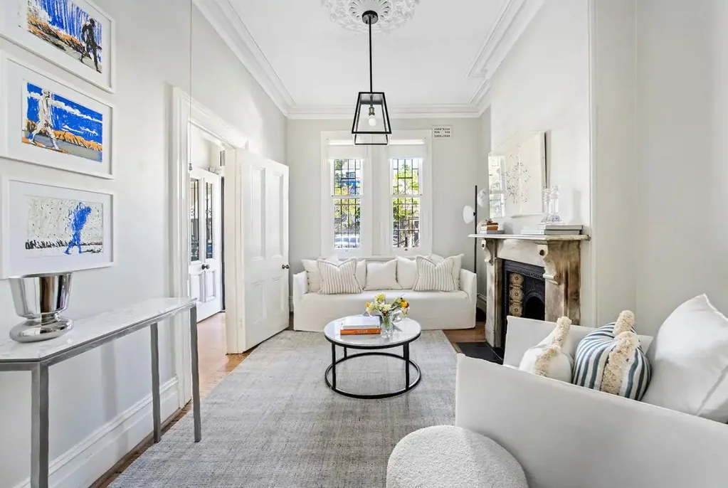 Victorian home with north-facing courtyard near Woollahra Village