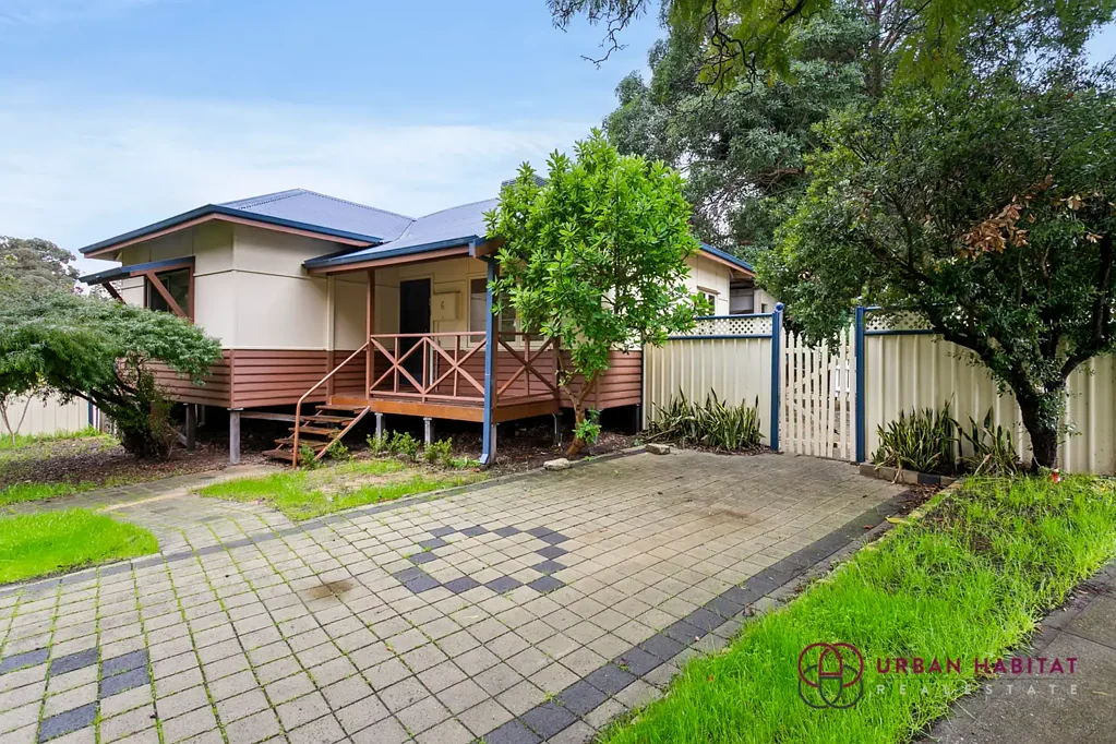 6 Derbal Street, Medina, WA 6167