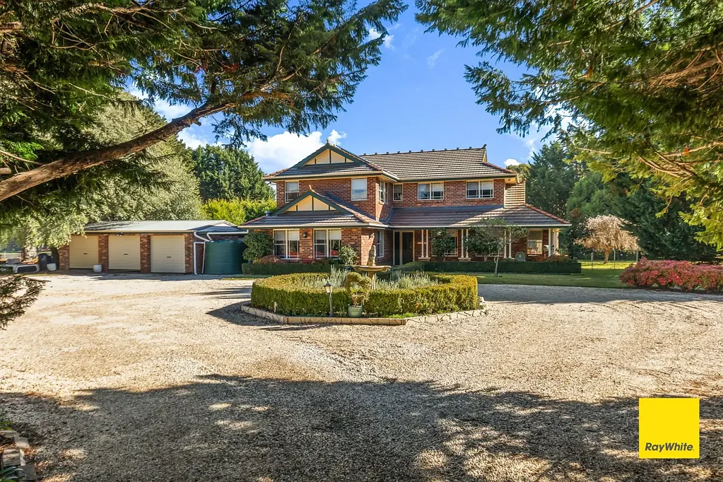 4 Reardon Place, Bungendore, NSW 2621