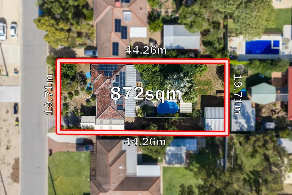 Falcon 3房  Great Value Home with Pool on 872m²
