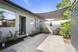 43 Hereford Street, West End