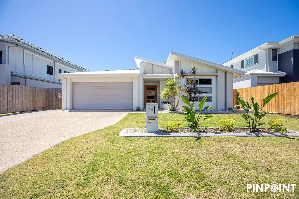 Luxury Coastal Living – 4 Bedroom Home Backing onto Bush Reserve
