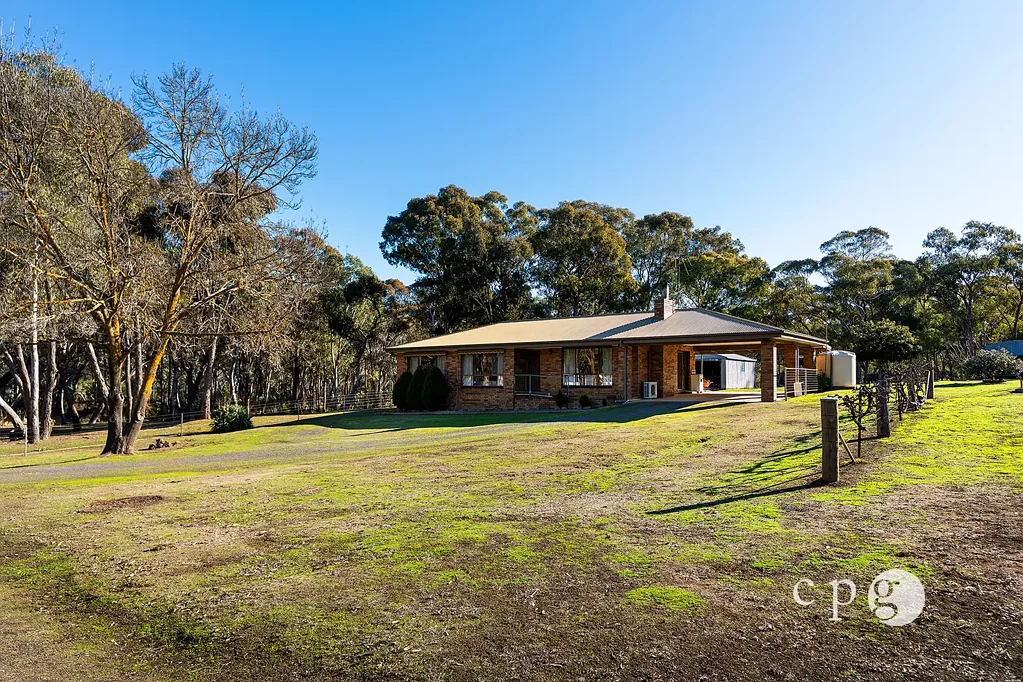 210 Peelers Road, Barkers Creek, VIC 3451