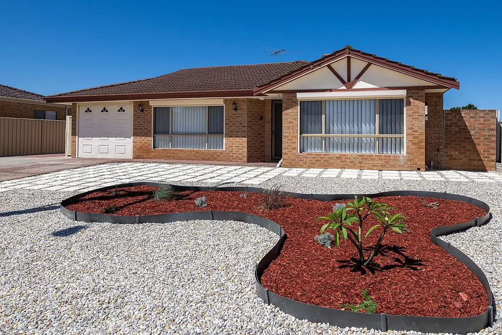 17 Devonshire Street, Morley, WA 6062