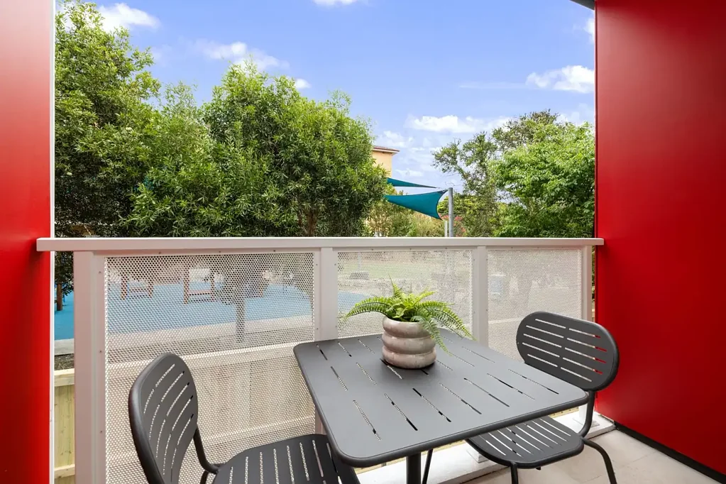 Brand NEW | Fully Furnished Studio | All Bills Included | Canvas Perks | Central Kingsford