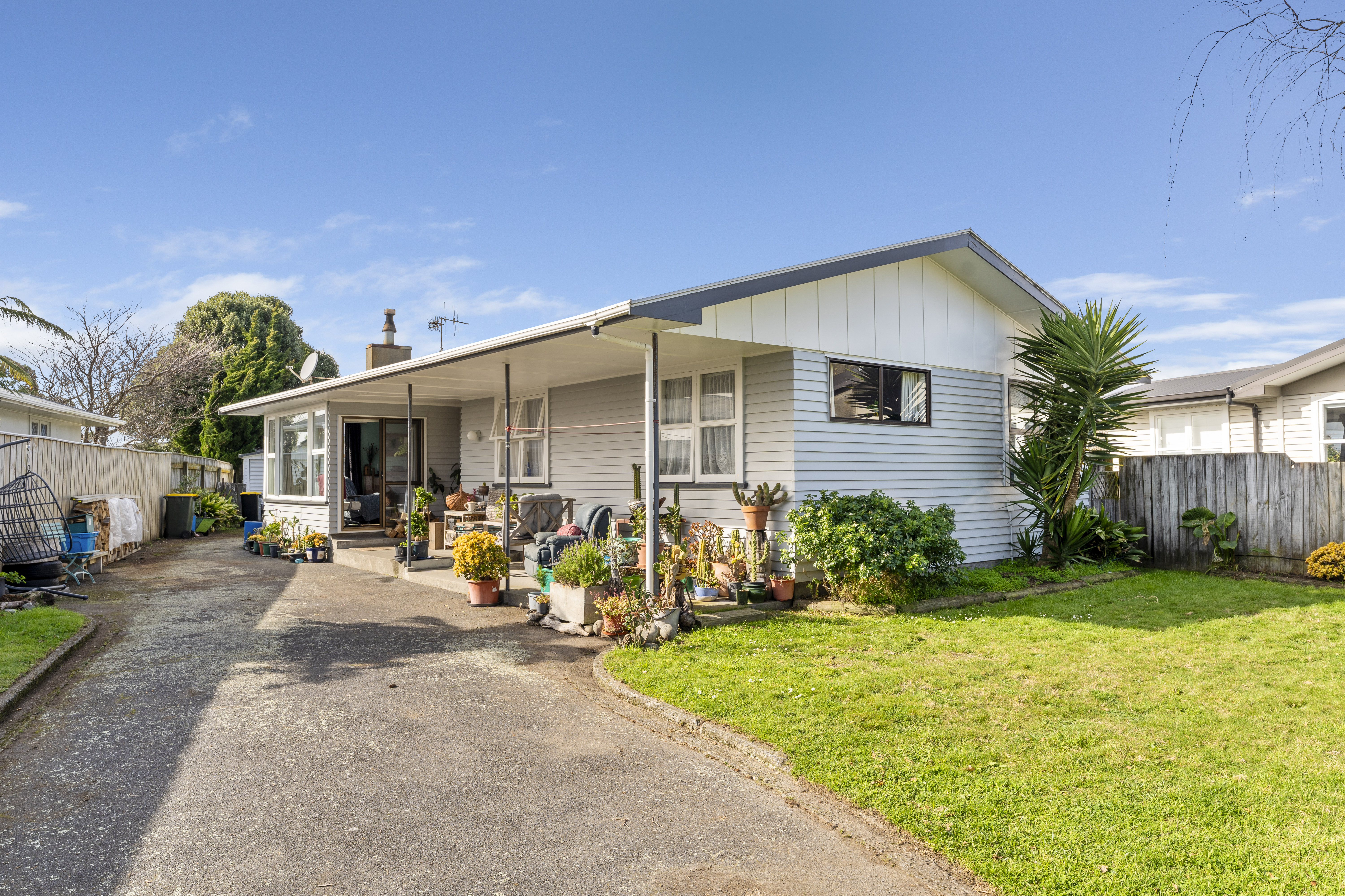 19 Mazengarb Road, Paraparaumu Beach