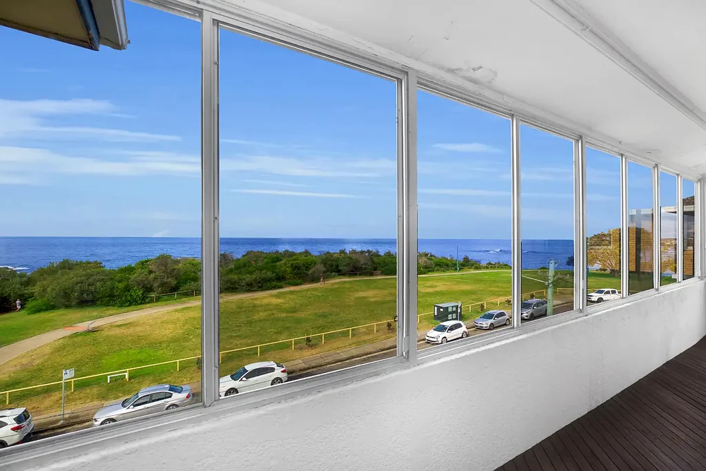 Modern Two Bedroom Apartment With Ocean Views