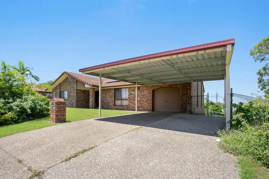 Spacious 3 Bedroom Home in a Quiet Street in Bundamba, Available for Rent in January