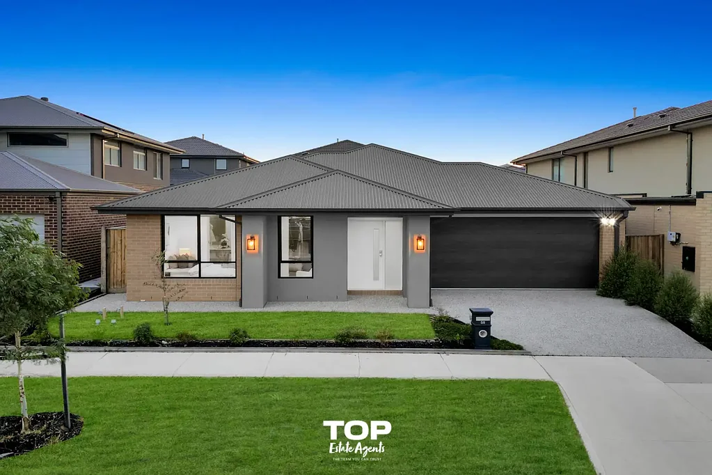 58 Carora Cct, Clyde North, VIC 3978