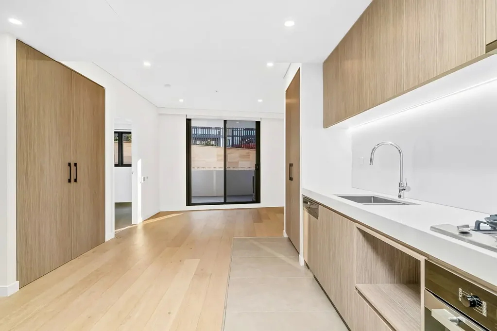 Light filled courtyard apartment