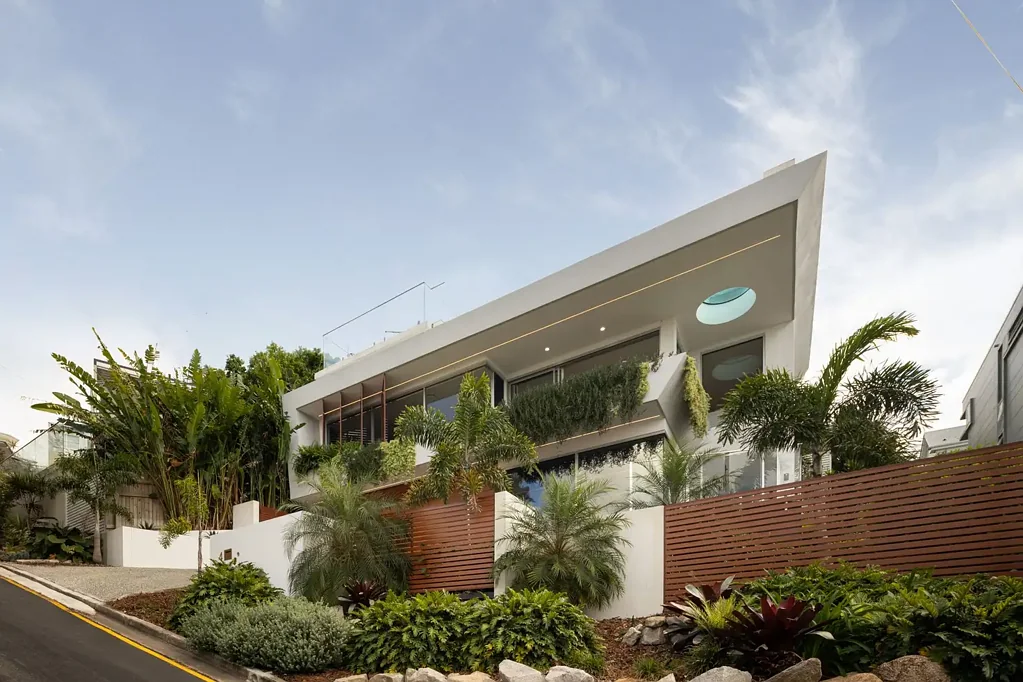 4 Langside Road, Hamilton, QLD 4007