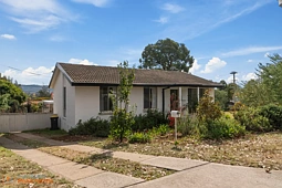 6 Ironside Street, Weston