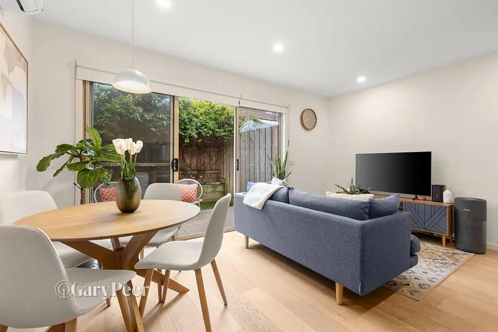 3/6 Kokaribb Road, Carnegie, VIC 3163
