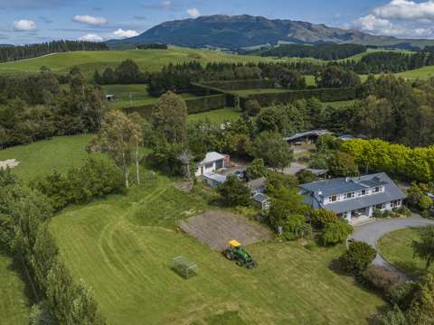 Amberley  Country Charm with Endless Potential