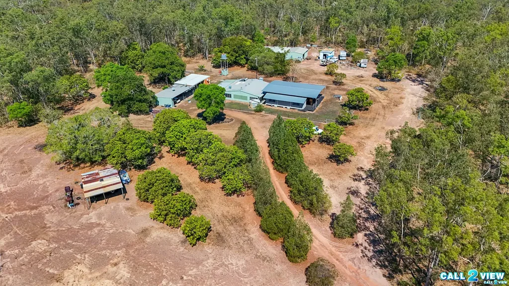 Dundee Downs 5 Slaapkamer Ideal Dundee Living - Multiple Dwellings & Massive Shed