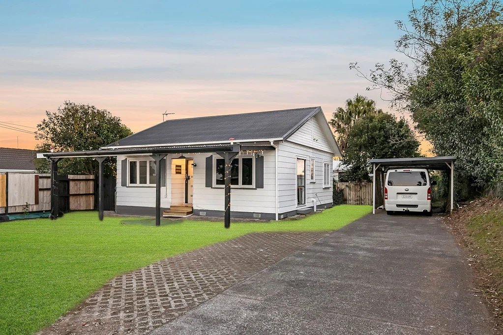 Takanini 3房  Vendor is moving overseas - property must be sold!