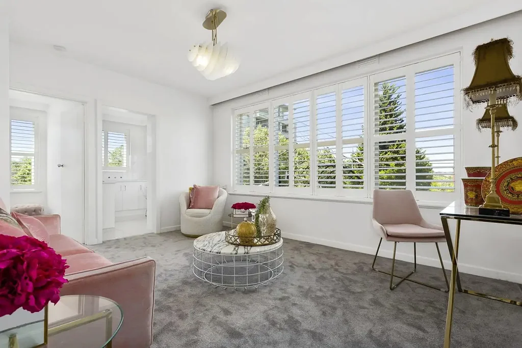 Stylish & Sunlit One-Bedroom Apartment in the Heart of South Yarra