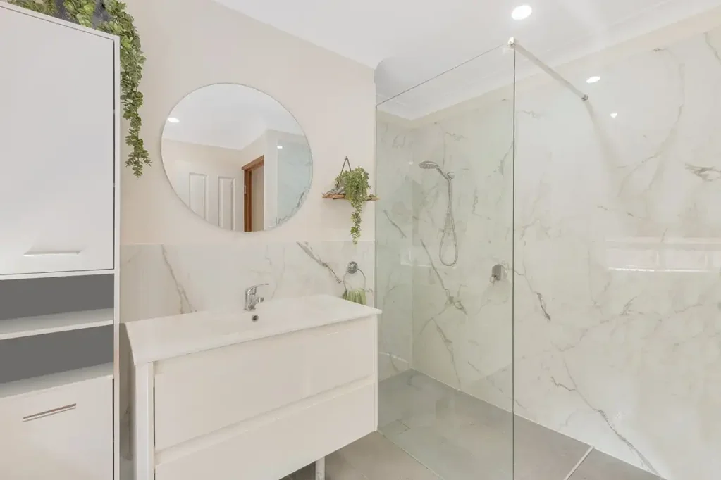 Banora Point 2 Bedroom Immaculately presented single level duplex