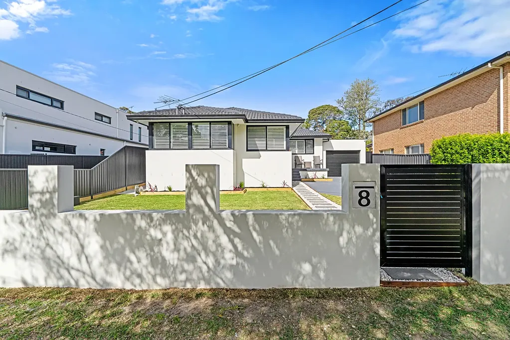8 Ogilvy Street, Peakhurst, NSW 2210