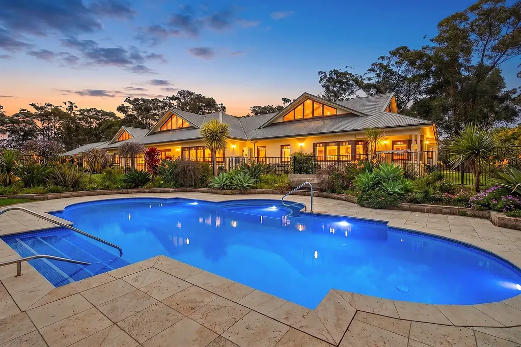 Winmalee 7Phòng ngủ Palatial 7-Bedroom Estate with Private Guest Wings & 49 Acres