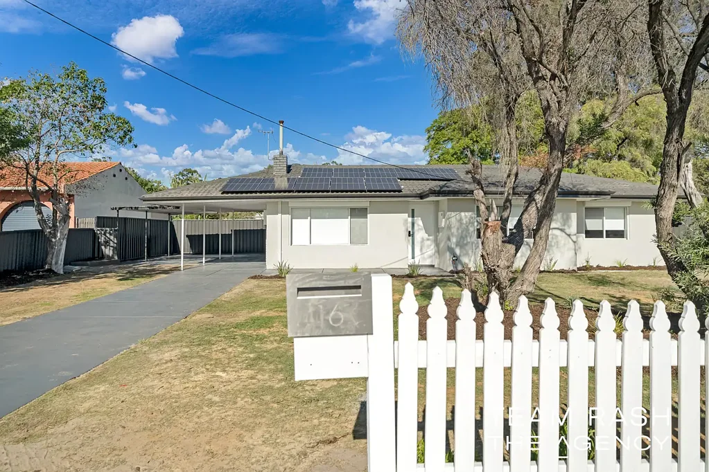 Maddington 3房  Retain & Build: WAPC-Approved 3-Lot Subdivision with Renovated Home