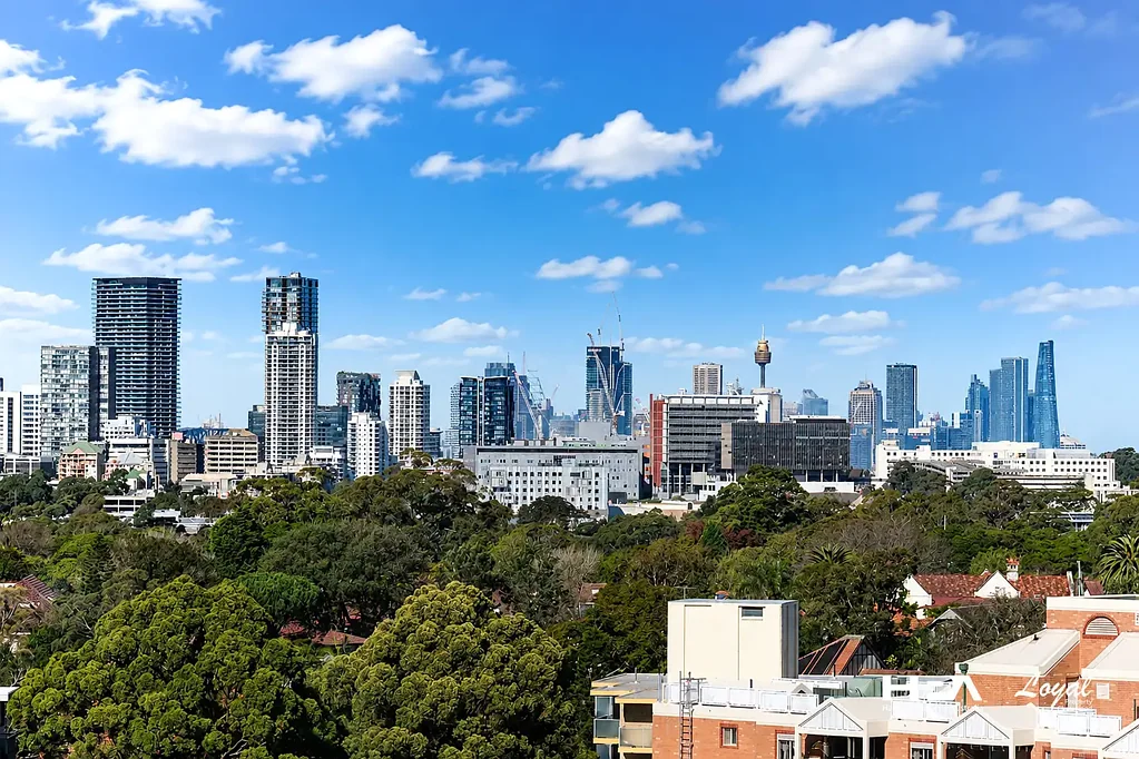 Chatswood 1房 壮观的高空生活，享有 Chatswood 中心全景城市景观 Spectacular Sky-High Living with Panoramic City Views in the Heart of Chatswood